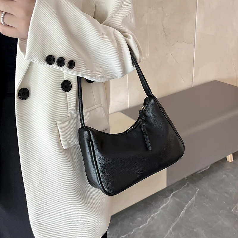 2022 Fashion Armpit Bags for Women High Quality PU Hand Bag Cute Purses and Handbags Designer Clutch Luxury Hobos Women Bag
2022 Fashion Armpit Bags for Women High Quality PU Hand Bag Cute Purses and Handbags Designer Clutch Luxury Hobos Women Bag