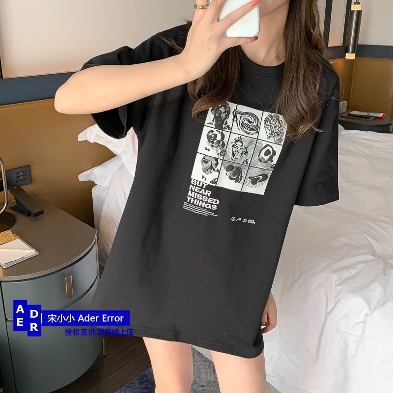 Korean high-quality t-shirt loose casual embroidery round neck men's and women's universal short-sleeved top spring and summer
Korean high-quality t-shirt loose casual embroidery round neck men's and women's universal short-sleeved top spring and summer