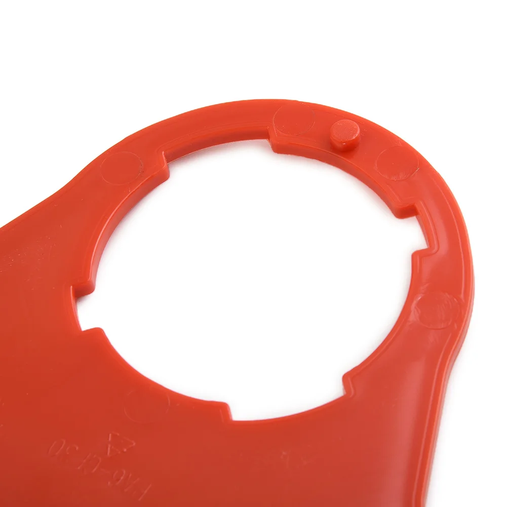 1 Pcs Grass Guard Cover Accessory ABS Nylon Disassembled For Grass Trimmers Garden Lawn Mower Power Tools Attachment
1 Pcs Grass Guard Cover Accessory ABS Nylon Disassembled For Grass Trimmers Garden Lawn Mower Power Tools Attachment