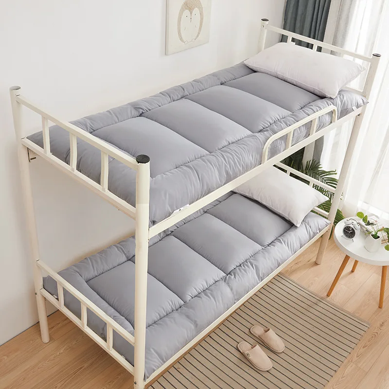 Comfortable Folding Bed Mattress On Floor Soft Single And Double Person Mattress Good Ventilation Silen Bed Cushion 150x200
Comfortable Folding Bed Mattress On Floor Soft Single And Double Person Mattress Good Ventilation Silen Bed Cushion 150x200