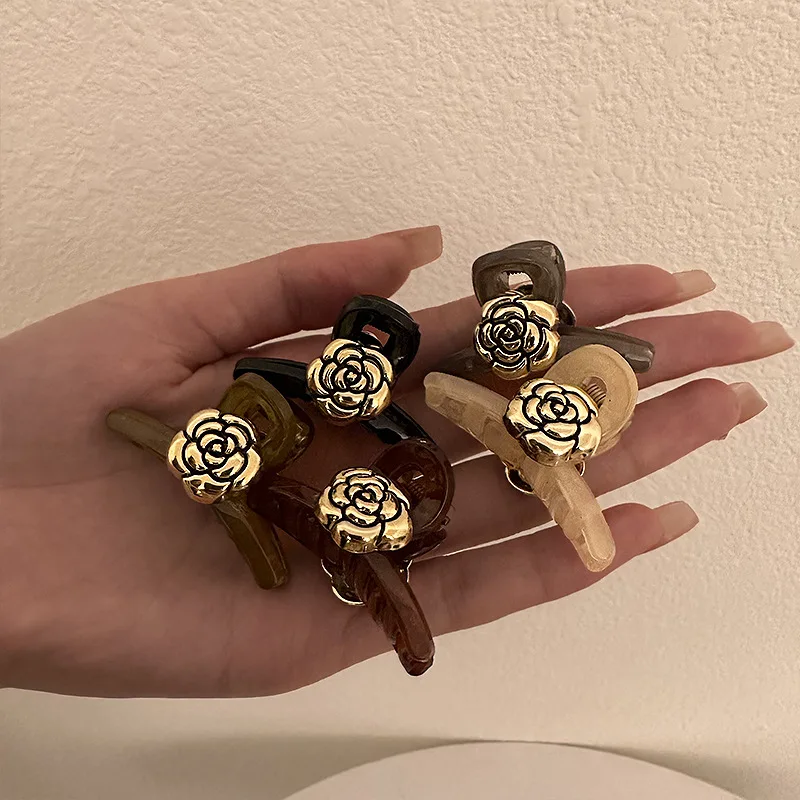 Small camellia Hair Claw Clips for Women Girls Retro Hairpin Headband for Hair Accessories Headwear Ornament
Small camellia Hair Claw Clips for Women Girls Retro Hairpin Headband for Hair Accessories Headwear Ornament