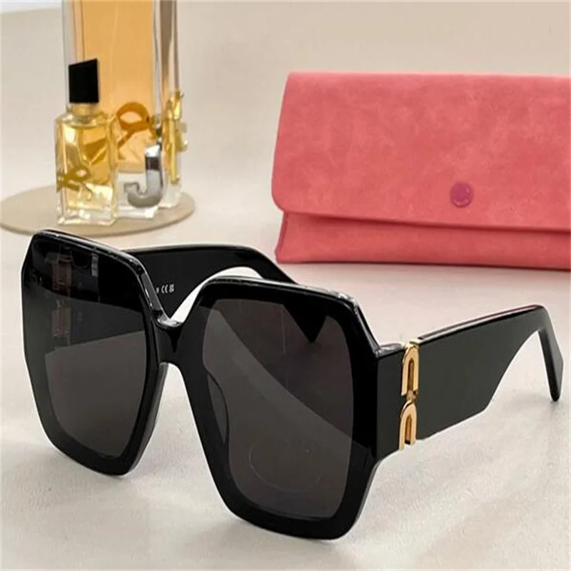 Ladies Sunglasses Designers For Women Summer 12 Style Anti-Ultraviolet Retro Plate Full Frame Fashion Eyeglasses Random Box 12WS
Ladies Sunglasses Designers For Women Summer 12 Style Anti-Ultraviolet Retro Plate Full Frame Fashion Eyeglasses Random Box 12WS
