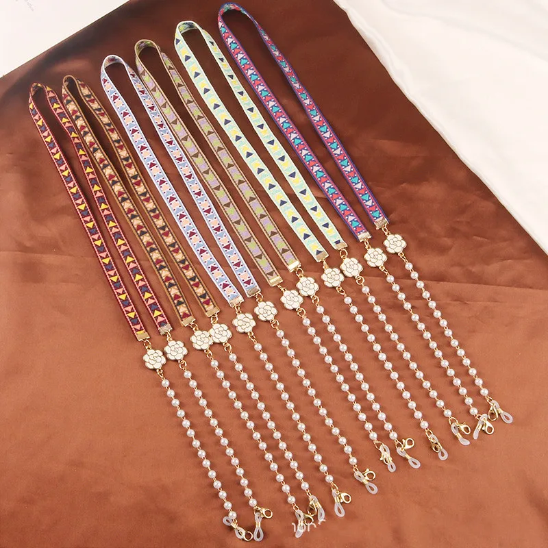 84cm Fashion Glasses Chain Hanging Neck Webbing Pearl Mask Rope Multifunction Sunglasses Lanyard
84cm Fashion Glasses Chain Hanging Neck Webbing Pearl Mask Rope Multifunction Sunglasses Lanyard
