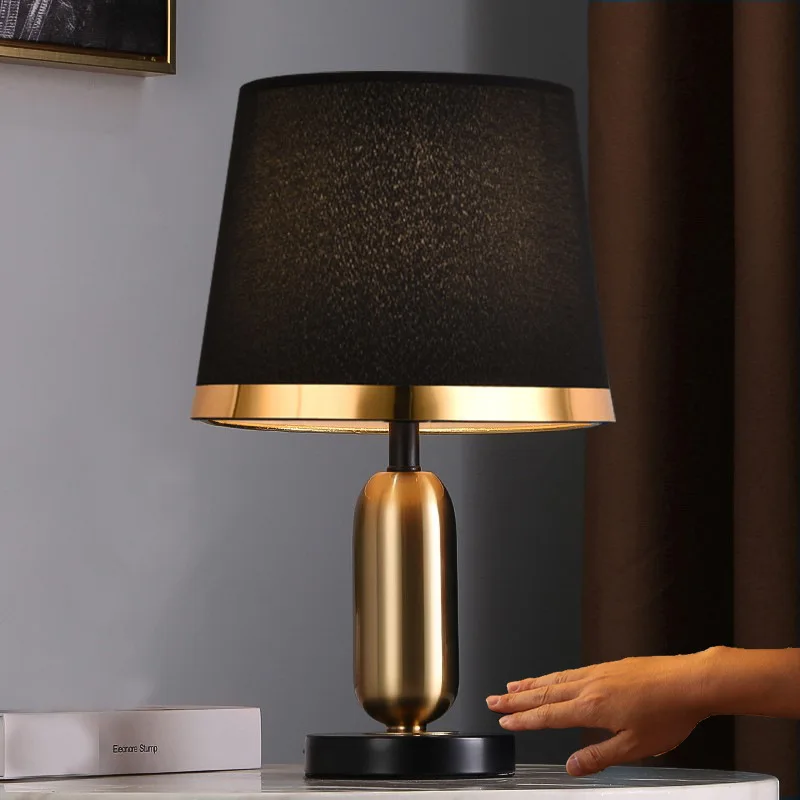 Retro Table Lamp Bedroom Bedside Table Lamp Nordic Minimalist Home Decoration Fabric Small Table Lamp
Retro Table Lamp Bedroom Bedside Table Lamp Nordic Minimalist Home Decoration Fabric Small Table Lamp