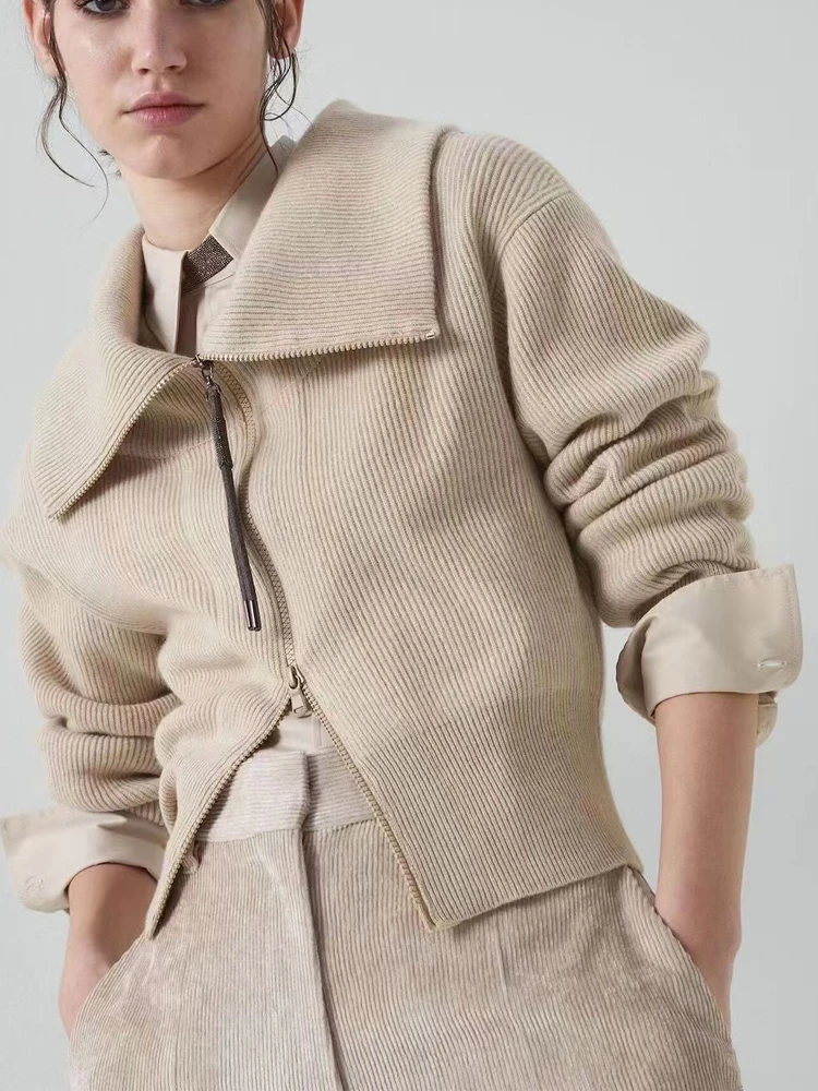 B*C Autumn Women Shiny Zippers Jacket Cashmere English Rib Knitwear Cardigan Top‘s Winter Woman Coat Vintage Clothing
B*C Autumn Women Shiny Zippers Jacket Cashmere English Rib Knitwear Cardigan Top‘s Winter Woman Coat Vintage Clothing