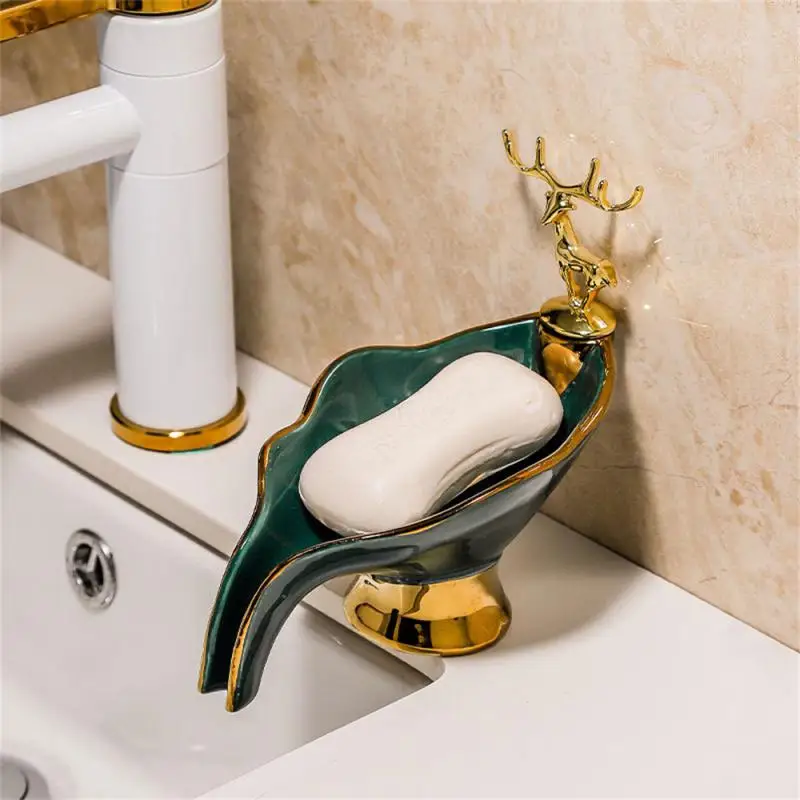 Leaf Shape Arc Design Soap Box Drain Soap Rack No Punching Tilt Design Easy Draining Toilet Soap Dish Holes Bathroom Supplies
Leaf Shape Arc Design Soap Box Drain Soap Rack No Punching Tilt Design Easy Draining Toilet Soap Dish Holes Bathroom Supplies