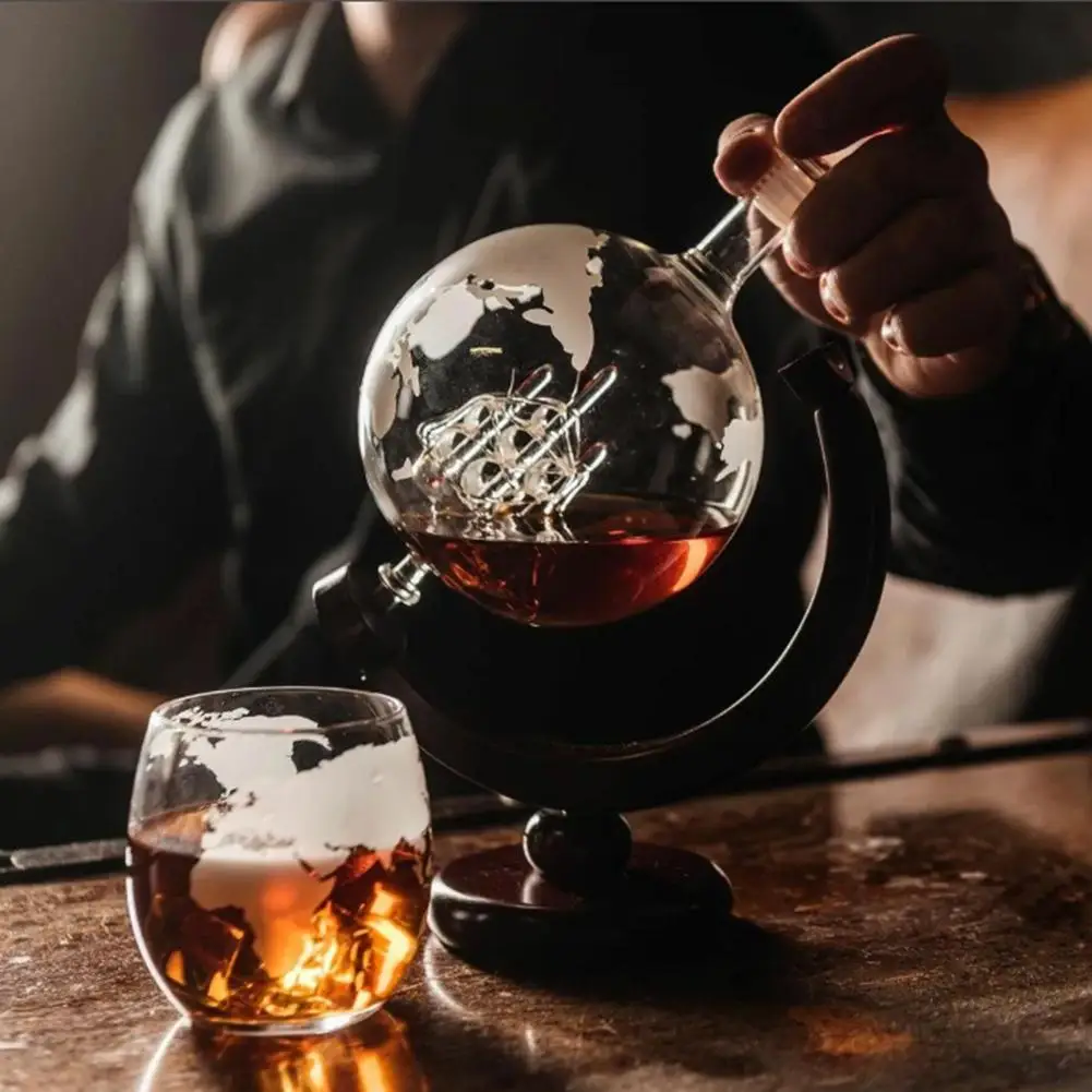 850mL Whiskey Globe Decanter for Liquor Crystal Bourbon Vodka Wine Glass Dispenser Art Glassware
850mL Whiskey Globe Decanter for Liquor Crystal Bourbon Vodka Wine Glass Dispenser Art Glassware