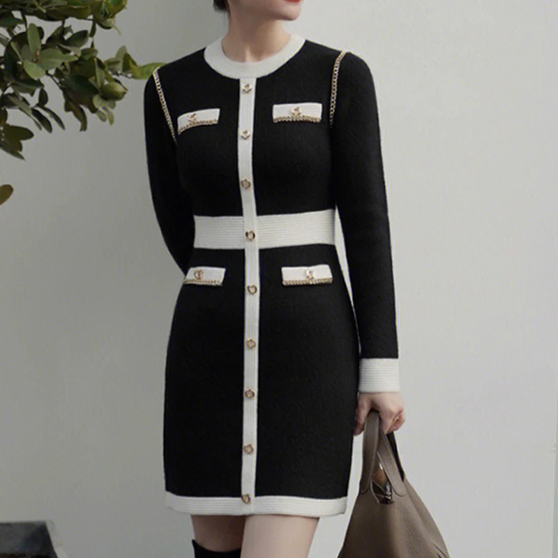 Beautiful Three-Dimensional Button New Women'S Winter Round Neck Comfortable Long-Sleeved Fashion Knitted Slim Bottom Wool Dress
Beautiful Three-Dimensional Button New Women'S Winter Round Neck Comfortable Long-Sleeved Fashion Knitted Slim Bottom Wool Dress