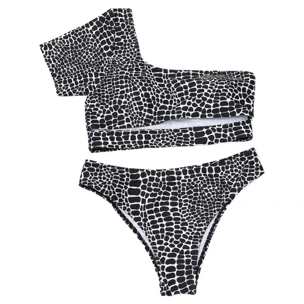 Fashion Women Swimsuit Soft Skin-touch Bathing Suit Dot Print Bra High Cut Briefs One Shoulder Bikini
Fashion Women Swimsuit Soft Skin-touch Bathing Suit Dot Print Bra High Cut Briefs One Shoulder Bikini