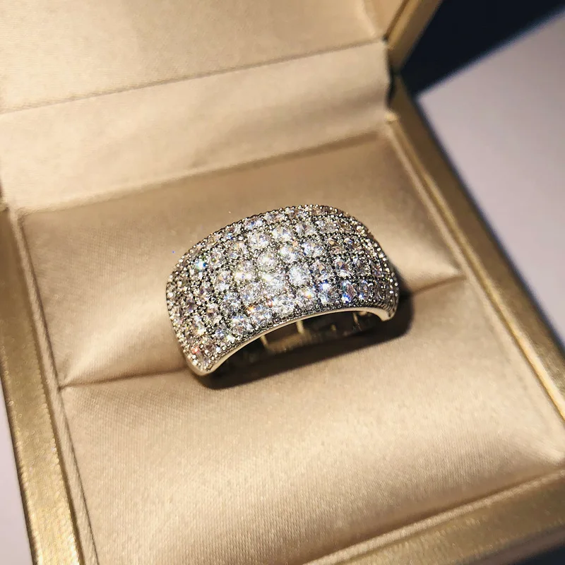 Classic Super-Glitter Four-Layer Full Diamond Couple Ring For Women Geometric Silver-Plated Zircon Valentine's Day Gift Jewelry
Classic Super-Glitter Four-Layer Full Diamond Couple Ring For Women Geometric Silver-Plated Zircon Valentine's Day Gift Jewelry
