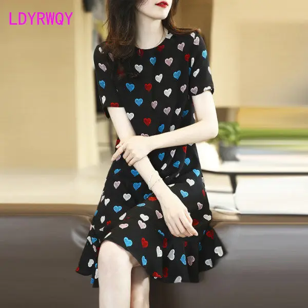 Summer 2022 new beauty heart short sleeves thin print dress Office Lady Polyester Knee-Length
Summer 2022 new beauty heart short sleeves thin print dress Office Lady Polyester Knee-Length