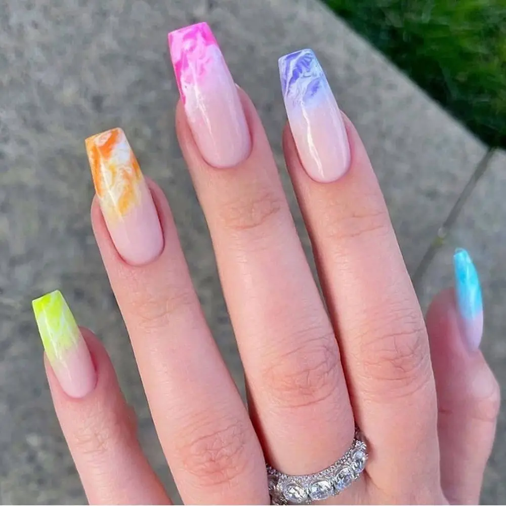 24pcs/Box Shell Glitter Smudged Rainbow Armor Detachable Coffin False Nails Wearable Ballerina Glitter Fake Nails
24pcs/Box Shell Glitter Smudged Rainbow Armor Detachable Coffin False Nails Wearable Ballerina Glitter Fake Nails
