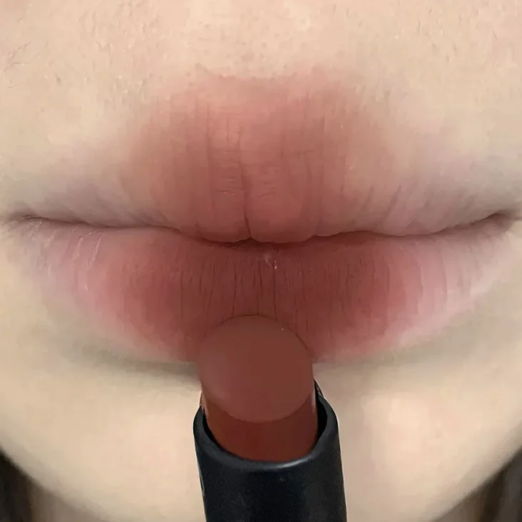 4 Colors Matte Velvet Lipstick Waterproof Lasting Not Dry Red Cute Lip Gloss Non-Stick Cup Lip Mud Blush Lips Makeup 
4 Colors Matte Velvet Lipstick Waterproof Lasting Not Dry Red Cute Lip Gloss Non-Stick Cup Lip Mud Blush Lips Makeup