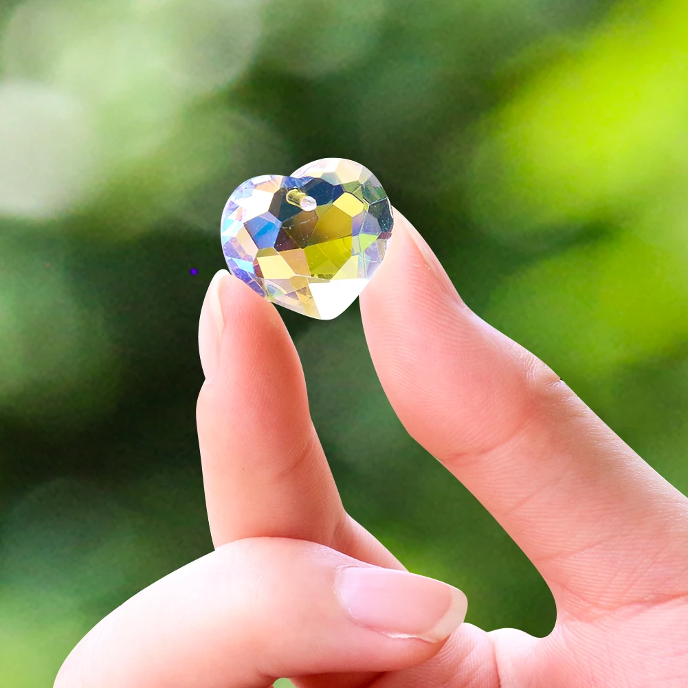 5PCS Small Love Bright Crystal Pendant Peach Heart Prism Pendant Sun Catcher Rainbow Maker Home Garden Decoration Crafts
5PCS Small Love Bright Crystal Pendant Peach Heart Prism Pendant Sun Catcher Rainbow Maker Home Garden Decoration Crafts