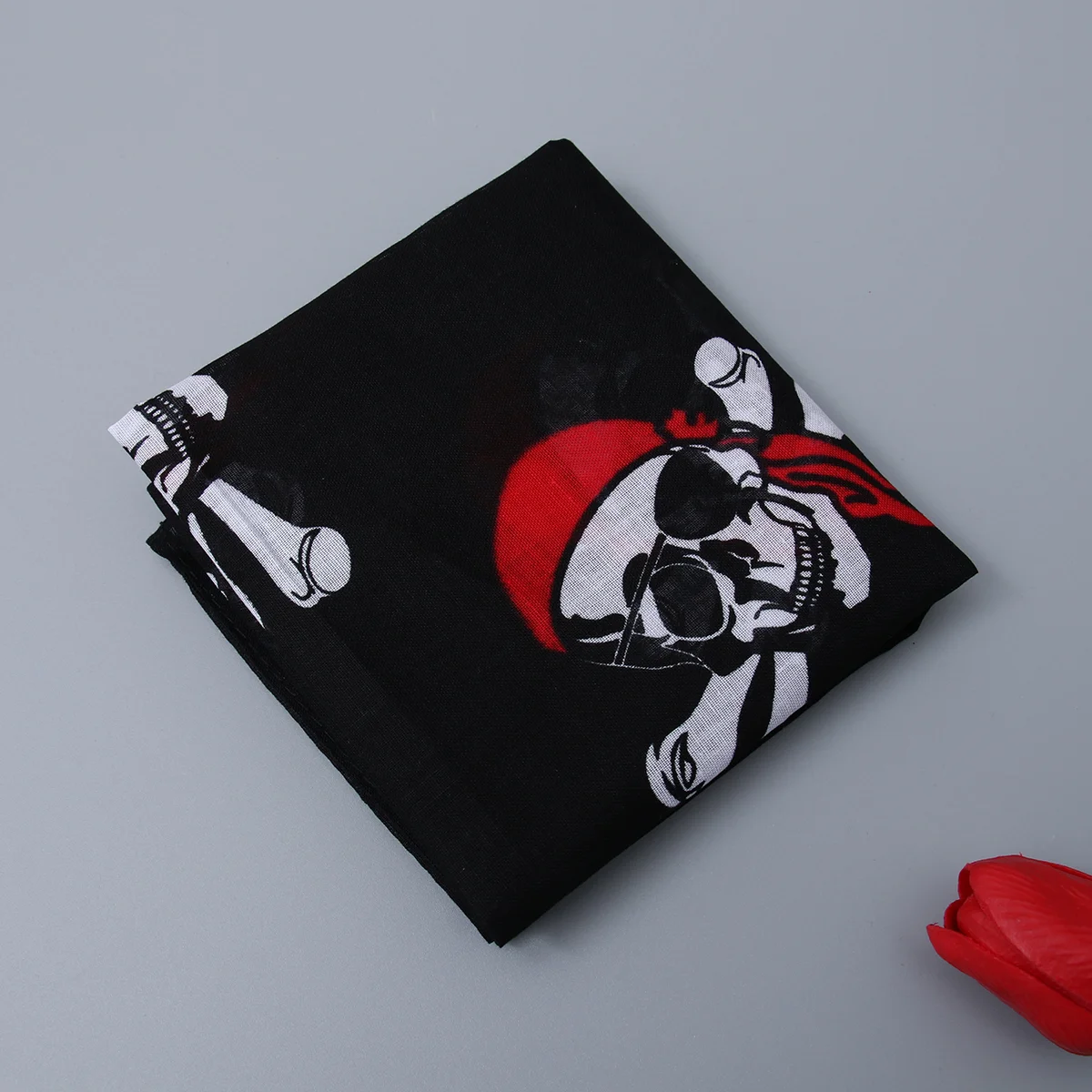 6pcs Pirate Accessories Pirate Handkerchief Hiphop Hair Accessory for Kids Cosplay Party Decor
6pcs Pirate Accessories Pirate Handkerchief Hiphop Hair Accessory for Kids Cosplay Party Decor