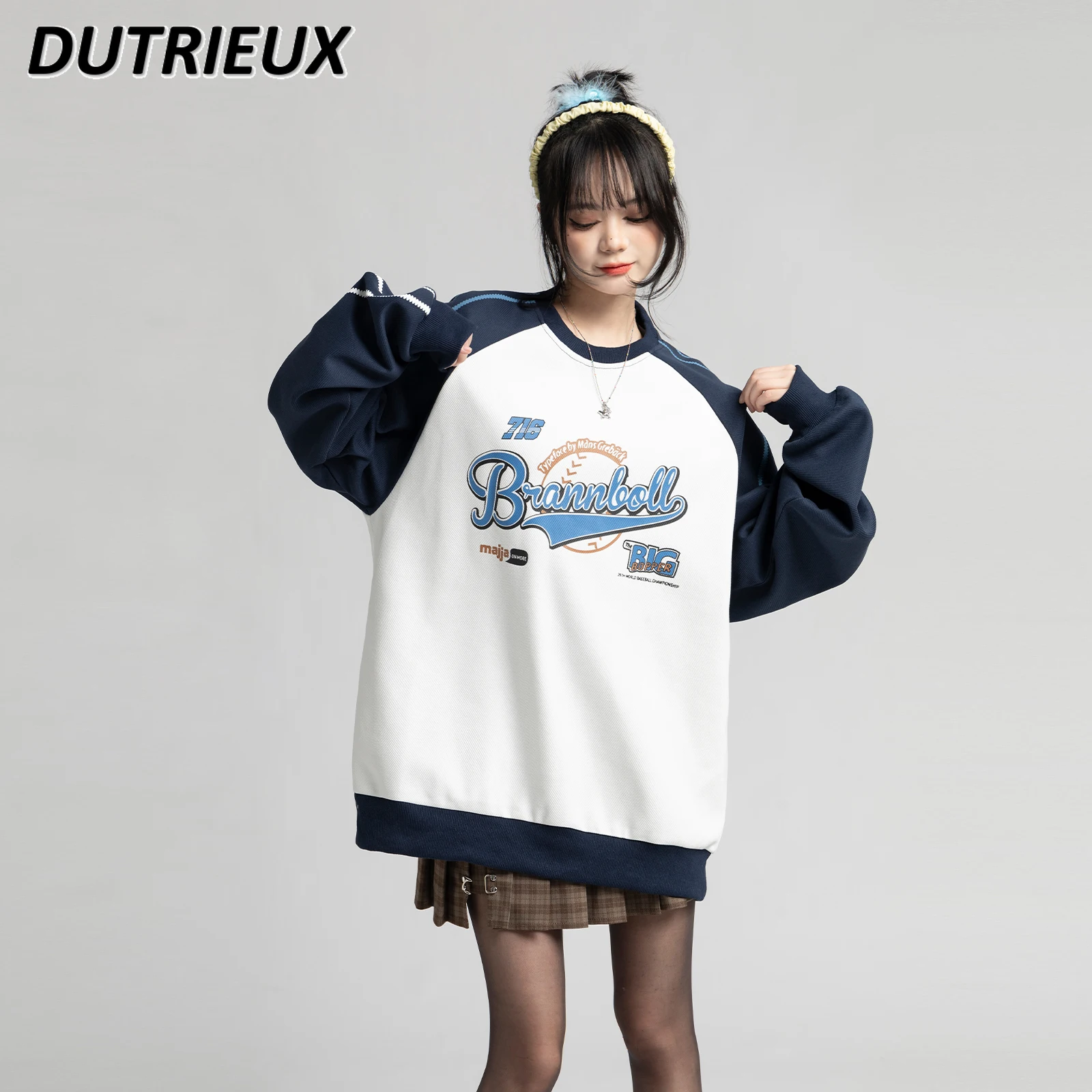 Round Neck Letter Print Sweatshirt Women's Spring Autumn New American College Style Hoodies Long Sleeve Trendy Baggy Pullover
Round Neck Letter Print Sweatshirt Women's Spring Autumn New American College Style Hoodies Long Sleeve Trendy Baggy Pullover