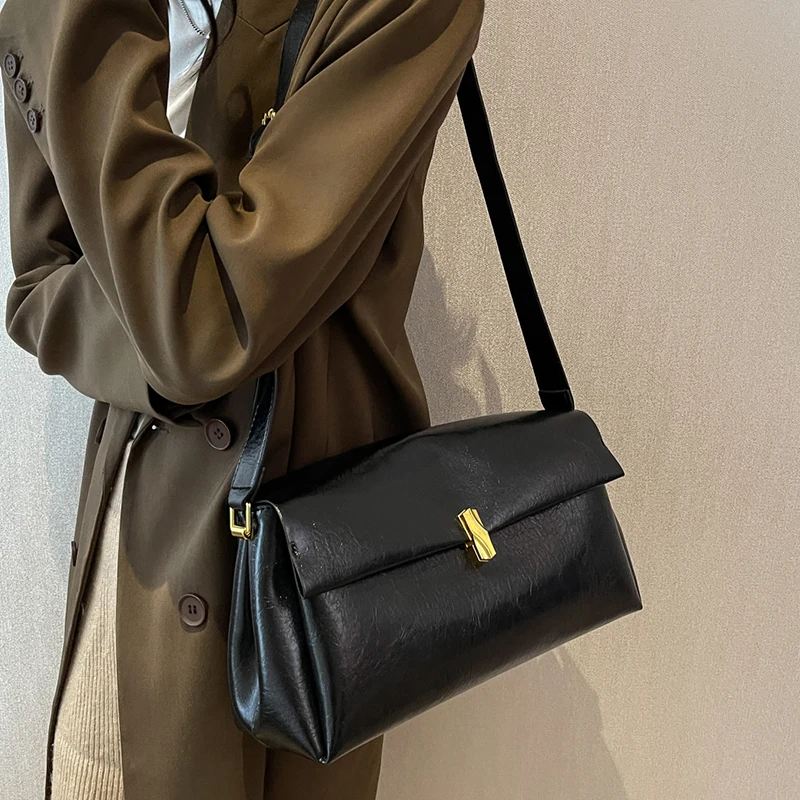 Large Capacity Women Pu Leather Handbags Tote Bags High Quality Ladies Shoulder Messenger Bags Casual Female Tote Travel Bag New
Large Capacity Women Pu Leather Handbags Tote Bags High Quality Ladies Shoulder Messenger Bags Casual Female Tote Travel Bag New