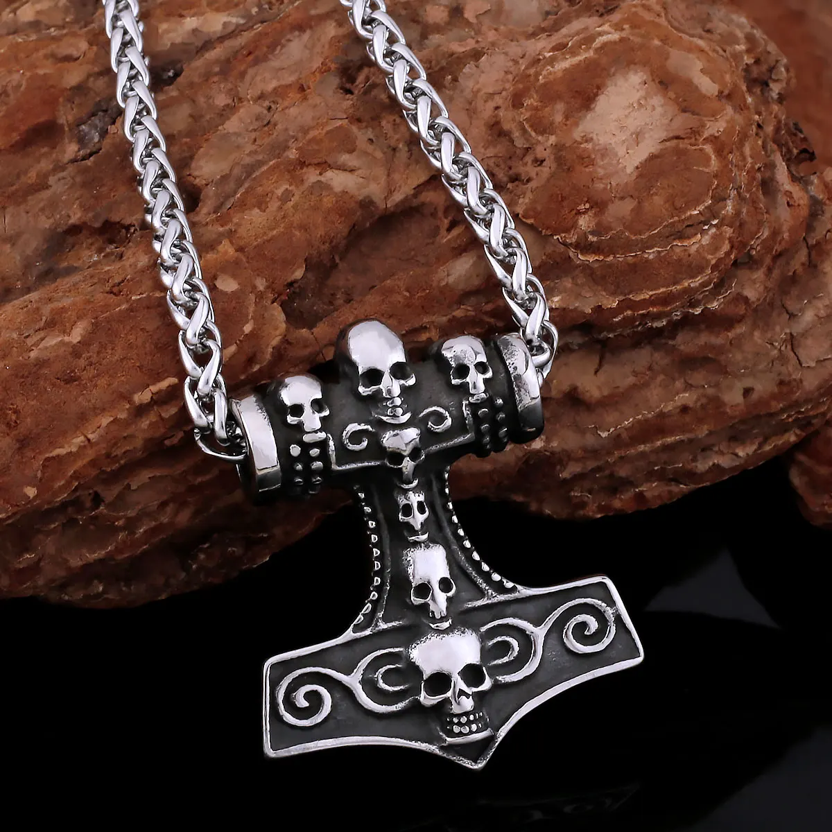 Boutique Creative Viking Stainless Steel Hammer Necklace Retro Men's Amulet Punk Skull Pendant Boyfriend Jewelry Gift Wholesale
Boutique Creative Viking Stainless Steel Hammer Necklace Retro Men's Amulet Punk Skull Pendant Boyfriend Jewelry Gift Wholesale