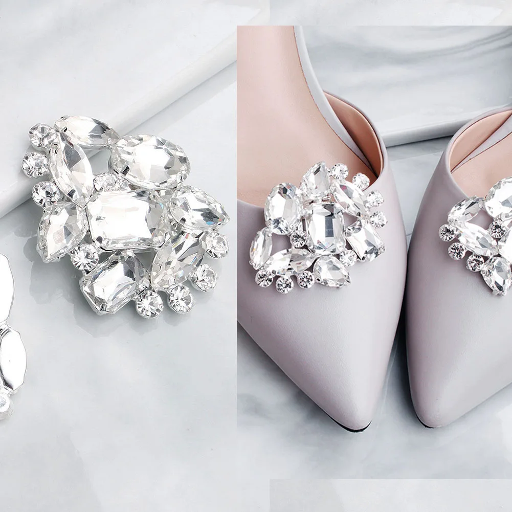 3 Pair Bridal Wedding Shoes Decoration High-grade Rhinestone Shoes Flower Shoes Clip Detachable Buckle Women's Metal Accessories
3 Pair Bridal Wedding Shoes Decoration High-grade Rhinestone Shoes Flower Shoes Clip Detachable Buckle Women's Metal Accessories