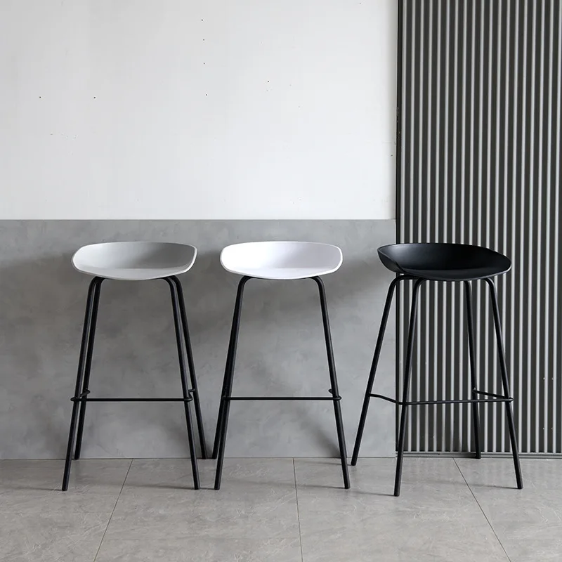 2 PCS Modern Minimalist Bar Chairs Furniture Wrought Iron Industrial Style Commercial Cafe Designer High Stools Retro Bar Chair
2 PCS Modern Minimalist Bar Chairs Furniture Wrought Iron Industrial Style Commercial Cafe Designer High Stools Retro Bar Chair