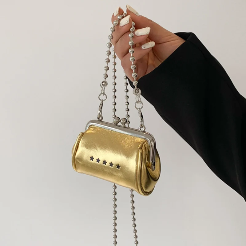 Luxury Gold Silver Mini Crossbody Bag For Women 2023 New Designer Hobo Bag Earphone Pouch Coin Purse Versatile Travel Chest Bag
Luxury Gold Silver Mini Crossbody Bag For Women 2023 New Designer Hobo Bag Earphone Pouch Coin Purse Versatile Travel Chest Bag