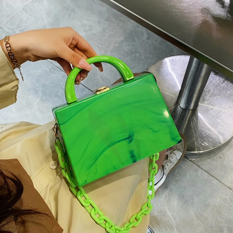 Elegant Contrast Color Acrylic Chains Clutch Bags for Women 2022 New Fashion Luxury Protable Shoulder Bag Purses and Handbags
Elegant Contrast Color Acrylic Chains Clutch Bags for Women 2022 New Fashion Luxury Protable Shoulder Bag Purses and Handbags