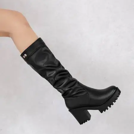 Oversize Large size Big size High quality autumn and winter women's shoes Round toe platform boots shoes for women
Oversize Large size Big size High quality autumn and winter women's shoes Round toe platform boots shoes for women