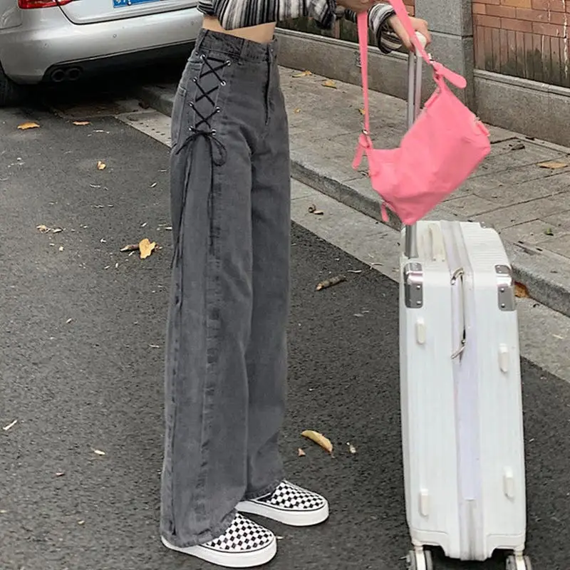Fashion Gothic High Waist Jeans Women Chic Side Lace Up Wide Leg Denim Pants Female Harajuku Y2K Streetwear Straight Trousers
Fashion Gothic High Waist Jeans Women Chic Side Lace Up Wide Leg Denim Pants Female Harajuku Y2K Streetwear Straight Trousers
