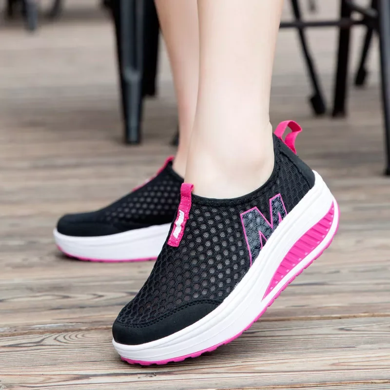 2023NEW net surface were large base platform shoes, leisure shoes sneakers female wave shoes running shoes
2023NEW net surface were large base platform shoes, leisure shoes sneakers female wave shoes running shoes