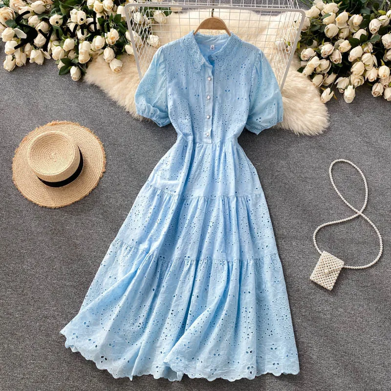 The First Love Skirt Is Hollow Out In The Long Paragraph of Row Buckle Slender Body Design
The First Love Skirt Is Hollow Out In The Long Paragraph of Row Buckle Slender Body Design