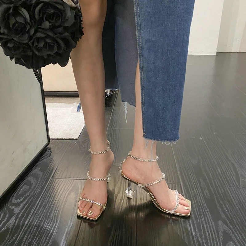 Rhinestore Chain Women Sandals Narrow Band Transparent Sandals Thin High Heels Party Pumps Dress Shoes Wedding Pumps Clear Heels
Rhinestore Chain Women Sandals Narrow Band Transparent Sandals Thin High Heels Party Pumps Dress Shoes Wedding Pumps Clear Heels