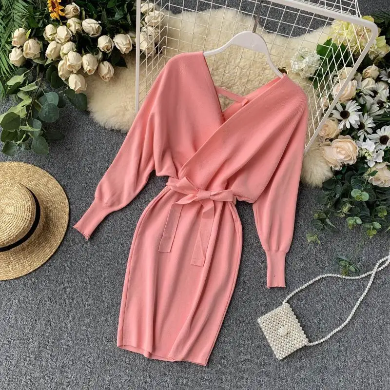 Korean Style Sweater Dress for Women Streetwear Sexy Bat Sleeve V-neck Slim Wrap Bottom Skirt Clothing Y2k Women's Mini Dresses
Korean Style Sweater Dress for Women Streetwear Sexy Bat Sleeve V-neck Slim Wrap Bottom Skirt Clothing Y2k Women's Mini Dresses