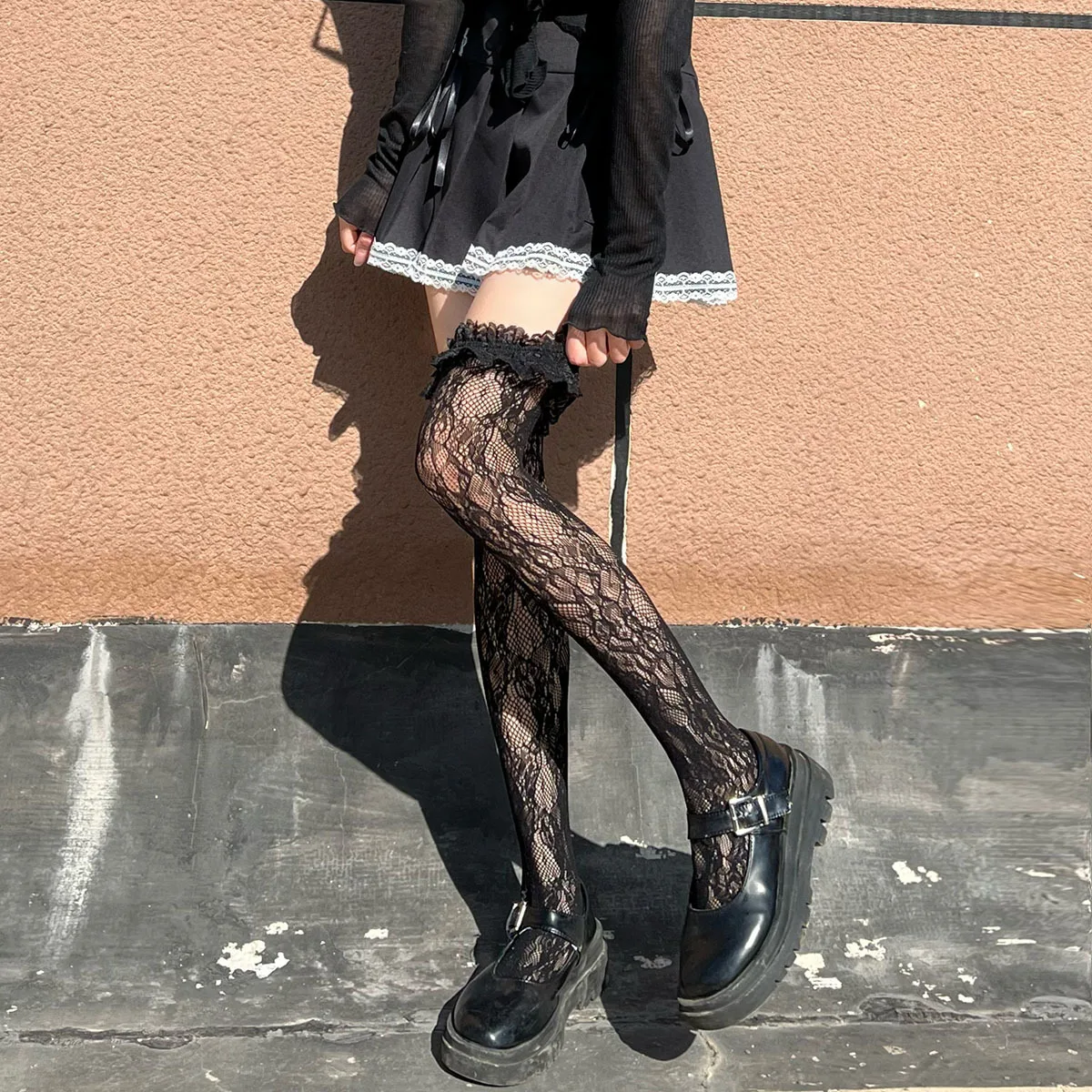 White Lolita Lace Black Knee Socks Women Cute Sweet Retro Jk High Stockings Thin Spring Summer
White Lolita Lace Black Knee Socks Women Cute Sweet Retro Jk High Stockings Thin Spring Summer