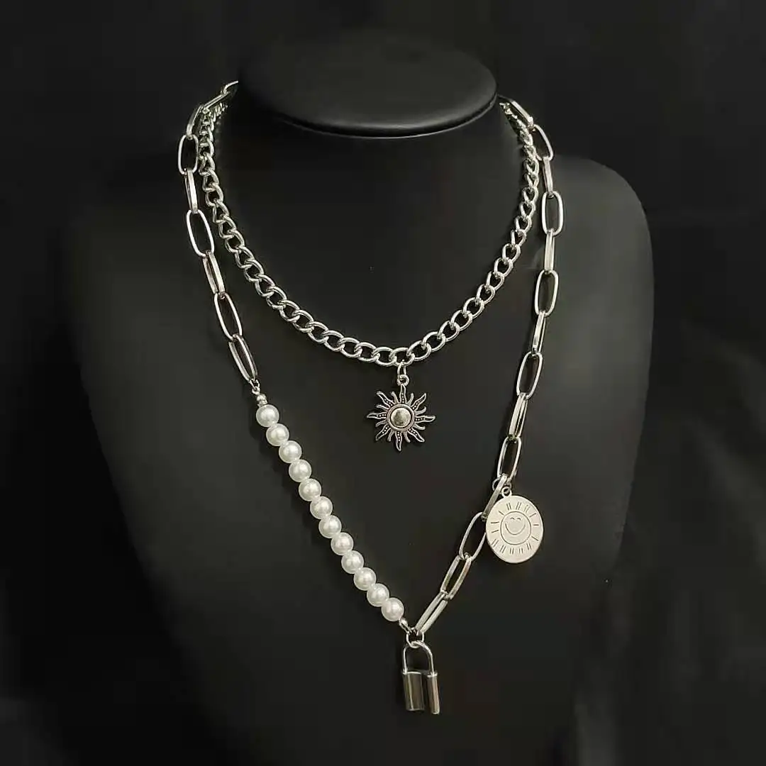 Hip hop multi-layer retro lock necklace sweater chain accessories personalized trendy pendant European and American Jewelry
Hip hop multi-layer retro lock necklace sweater chain accessories personalized trendy pendant European and American Jewelry