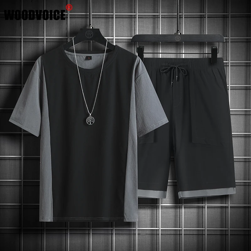 Summer Mens Ice Silk Casual Sets Short-sleeve Sportswear Suit Men T-shirt 2 Piece Shorts Thin Men Tracksuit Sets Outdoor Sports
Summer Mens Ice Silk Casual Sets Short-sleeve Sportswear Suit Men T-shirt 2 Piece Shorts Thin Men Tracksuit Sets Outdoor Sports