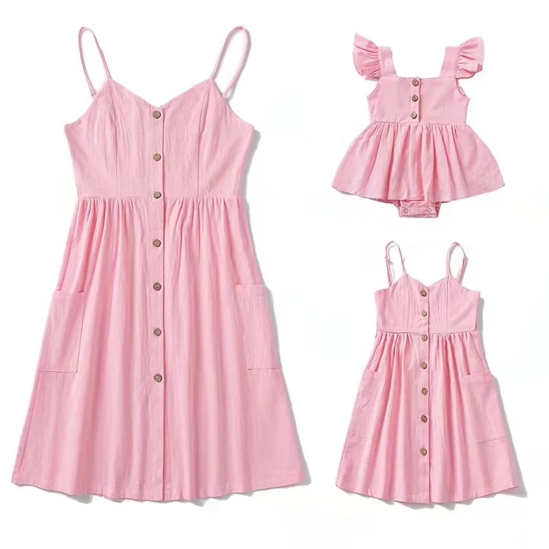Family Set Big Pocket Mother Daughter Dresses Tank Mom Mum Baby Mommy and Me Matching Clothes Fashion Woman Girls Cotton Dress
Family Set Big Pocket Mother Daughter Dresses Tank Mom Mum Baby Mommy and Me Matching Clothes Fashion Woman Girls Cotton Dress