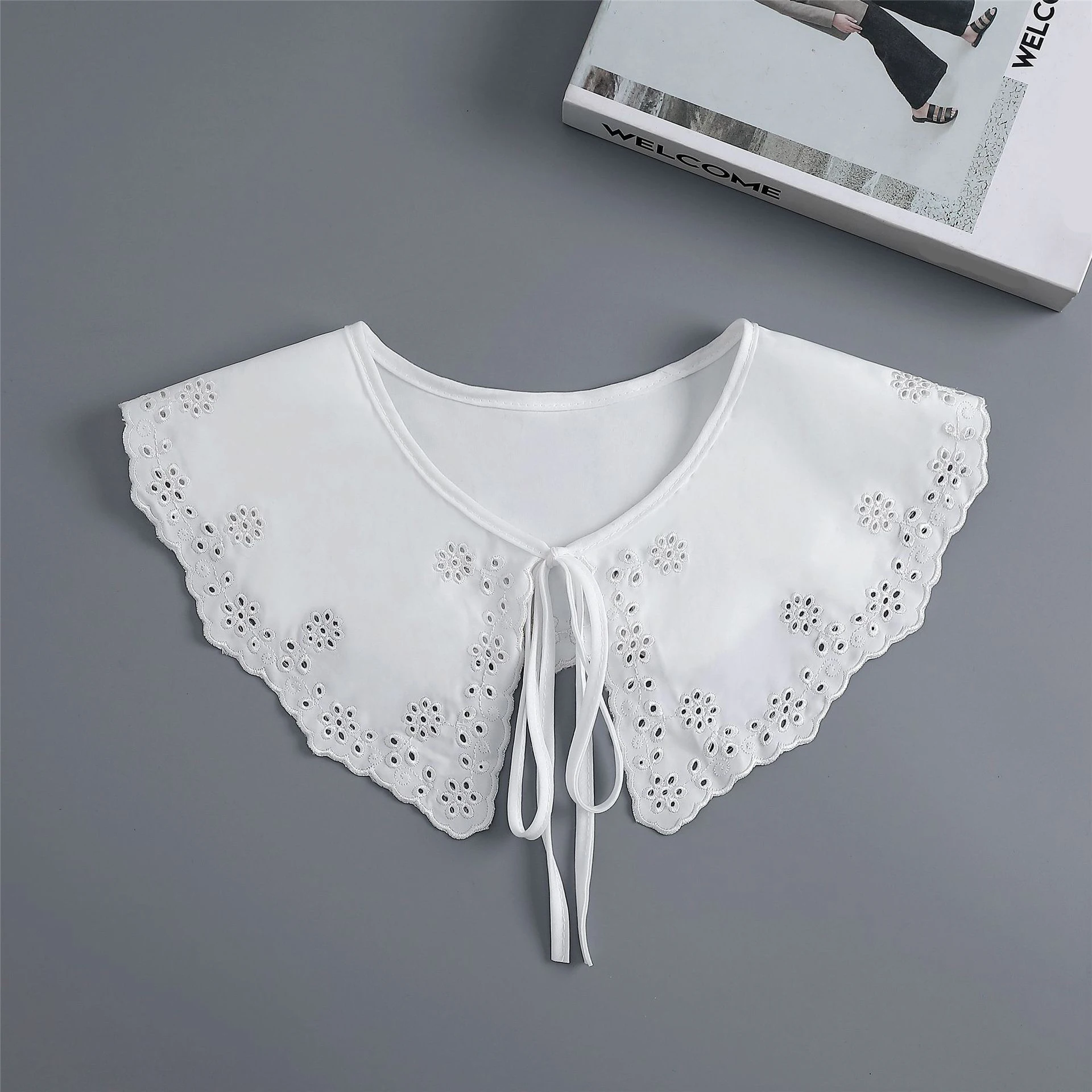 Fake Collar Scarf Shawl Women's Shirt White Hollow Out False Collar Vest Decorative Girls Shirt Detachable Collar Scarf Shawl
Fake Collar Scarf Shawl Women's Shirt White Hollow Out False Collar Vest Decorative Girls Shirt Detachable Collar Scarf Shawl