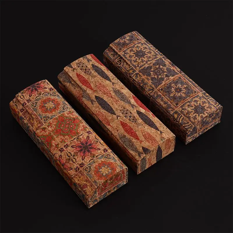 Chinese Style Treasure Wall Retro Personality and Minimalism Portable Style Men and Women Magnetic Suction Myopia Glasses Case
Chinese Style Treasure Wall Retro Personality and Minimalism Portable Style Men and Women Magnetic Suction Myopia Glasses Case