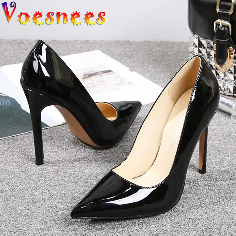 Женские туфли-лодочки с острым носком, на высоком каблуке
Женские туфли-лодочки с острым носком, на высоком каблуке