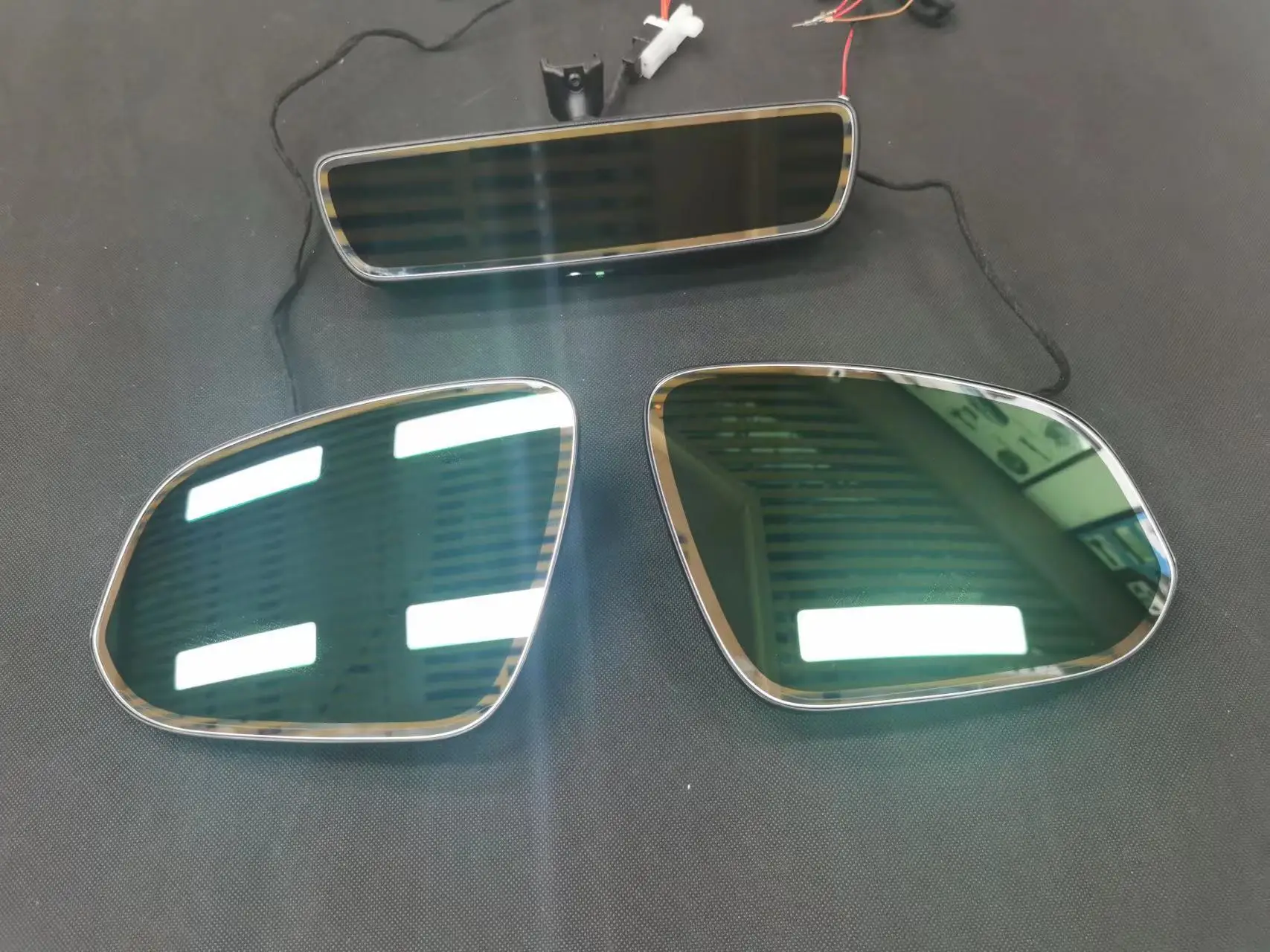 electronic anti-glare rear view mirror for toyota alphard vellfire 4runner tacoma hilux 2016-on auto-dimming blue mirrors
electronic anti-glare rear view mirror for toyota alphard vellfire 4runner tacoma hilux 2016-on auto-dimming blue mirrors