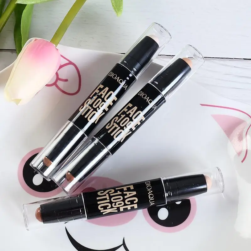 Double-headed light shading stick concealer and makeup fixing face three-dimensional enhance the beautiful skin tone concealer
Double-headed light shading stick concealer and makeup fixing face three-dimensional enhance the beautiful skin tone concealer