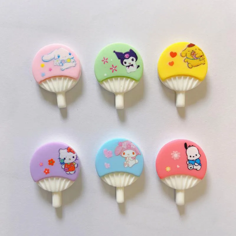 10Pcs Kawaii Hello Kitty Cinnamoroll Sanrio Anime Diy Accessories Cute My Melody Kuromi Cartoon Cup Decoration Toy for Girls
10Pcs Kawaii Hello Kitty Cinnamoroll Sanrio Anime Diy Accessories Cute My Melody Kuromi Cartoon Cup Decoration Toy for Girls