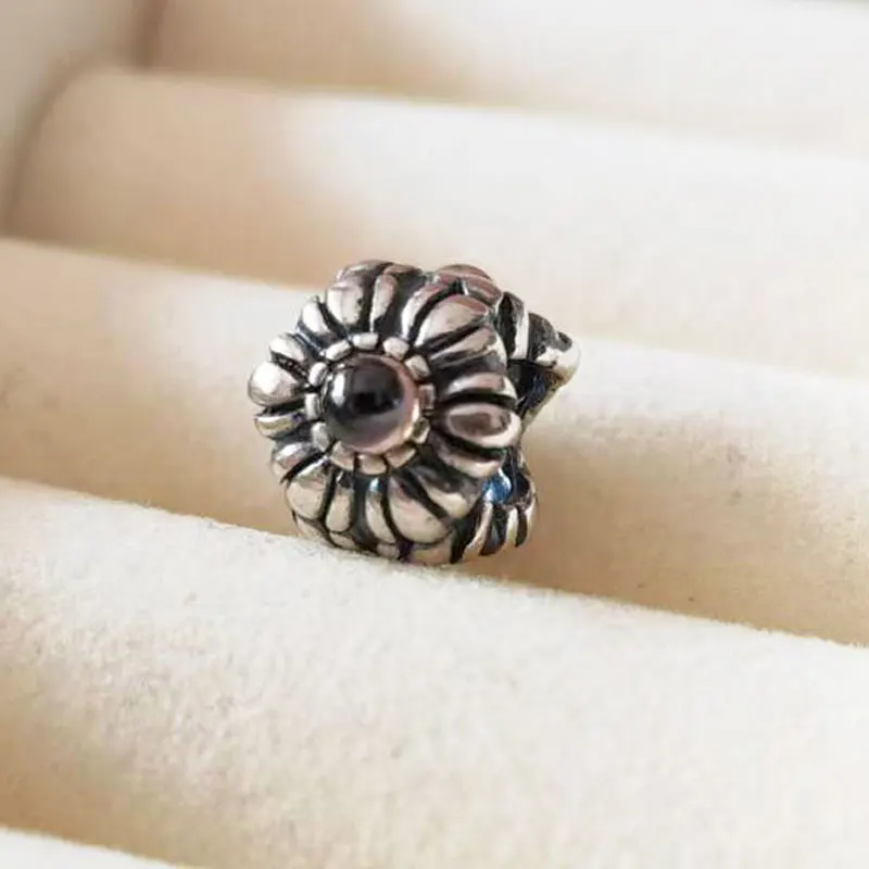 925 Sterling Silver Citrine Floral November Birthstone Charm Bead European DIY Style Bracelets Necklaces 
925 Sterling Silver Citrine Floral November Birthstone Charm Bead European DIY Style Bracelets Necklaces