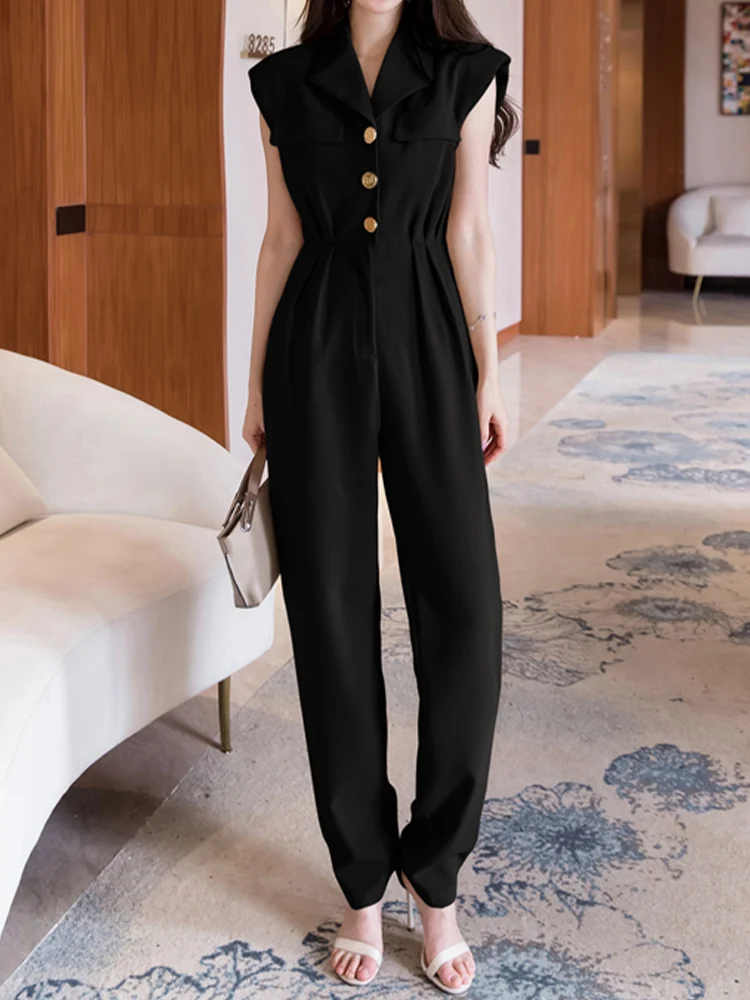 Strong jumpsuit 2022 spring and summer new sleeveless slim slimming lapel high waist joint trousers fashion women's clothing
Strong jumpsuit 2022 spring and summer new sleeveless slim slimming lapel high waist joint trousers fashion women's clothing