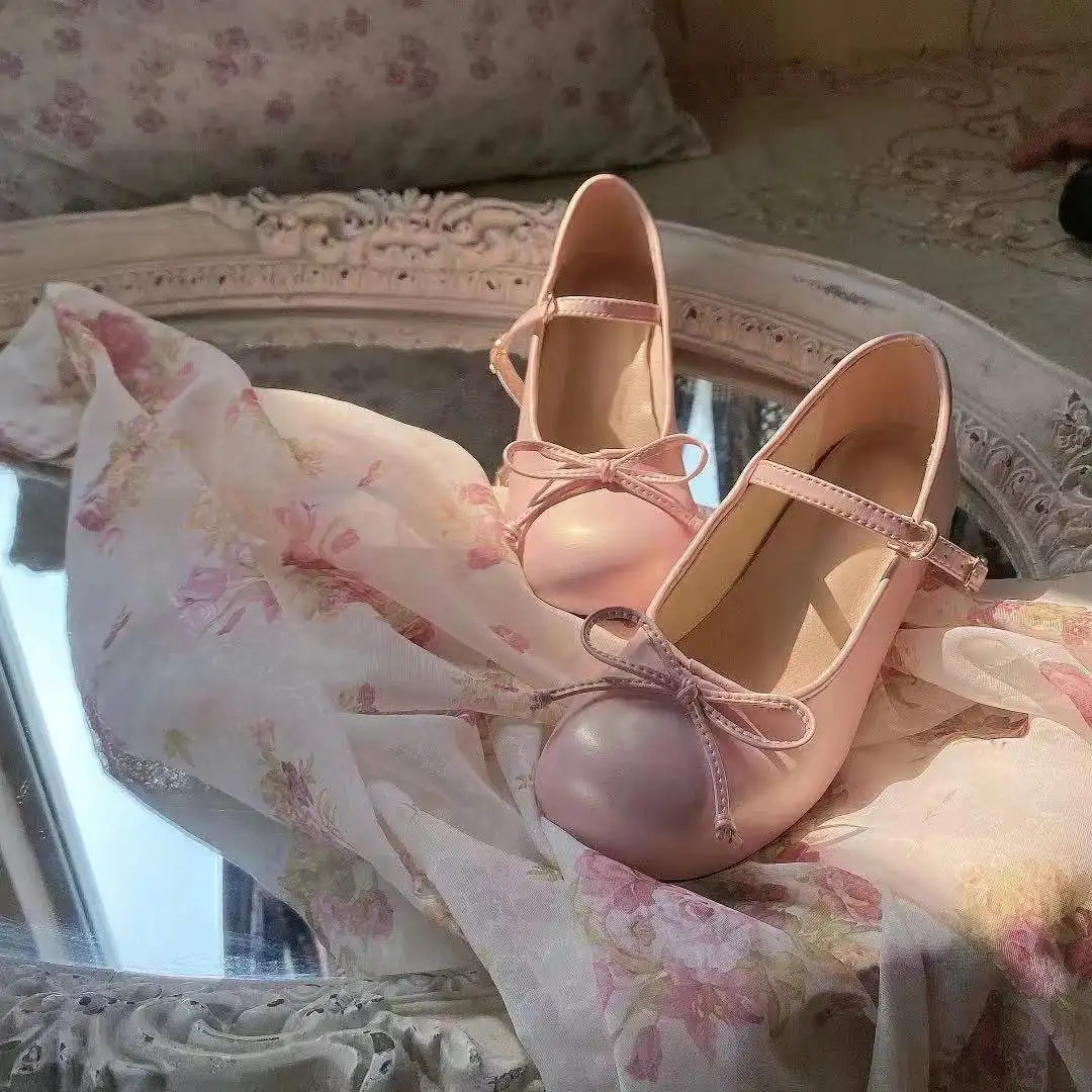 Lolita Shoes Women Japanese Mary Jane Shoes Women Vintage Girls Students JK Uniform High Heel Platform Shoes Cosplay Plus Size
Lolita Shoes Women Japanese Mary Jane Shoes Women Vintage Girls Students JK Uniform High Heel Platform Shoes Cosplay Plus Size