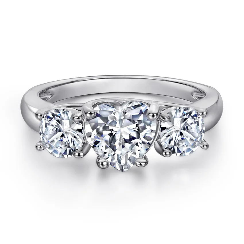 New fashion trend S925 silver inlaid 5A zircon ladies personality heart-shaped zircon ring
New fashion trend S925 silver inlaid 5A zircon ladies personality heart-shaped zircon ring