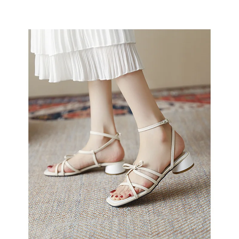 2022 Summer Narrow Band Round Heel Sandals Women Cross-tied Bowknot Gladiator Sandalias Mujer Ankle Strap Buckle Sandales Femmes
2022 Summer Narrow Band Round Heel Sandals Women Cross-tied Bowknot Gladiator Sandalias Mujer Ankle Strap Buckle Sandales Femmes