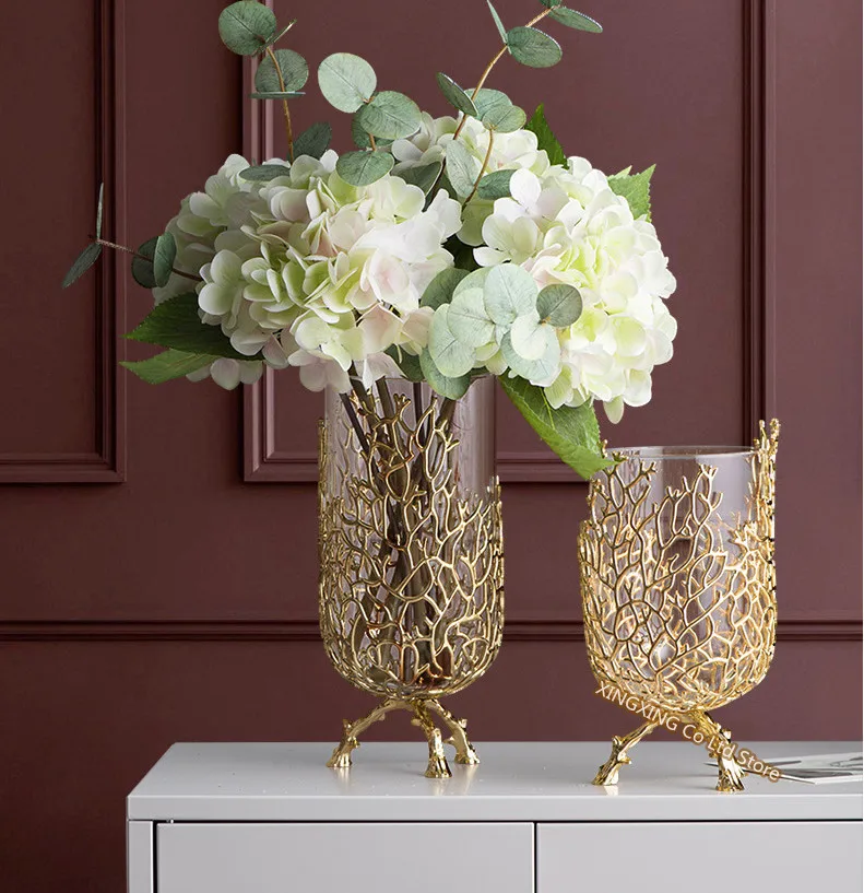 Gold Hollow Coral Vase Transparent Glass Vase Ornament Metal Rack Living Room Hydroponic Flower Arrangement Home Decoration
Gold Hollow Coral Vase Transparent Glass Vase Ornament Metal Rack Living Room Hydroponic Flower Arrangement Home Decoration