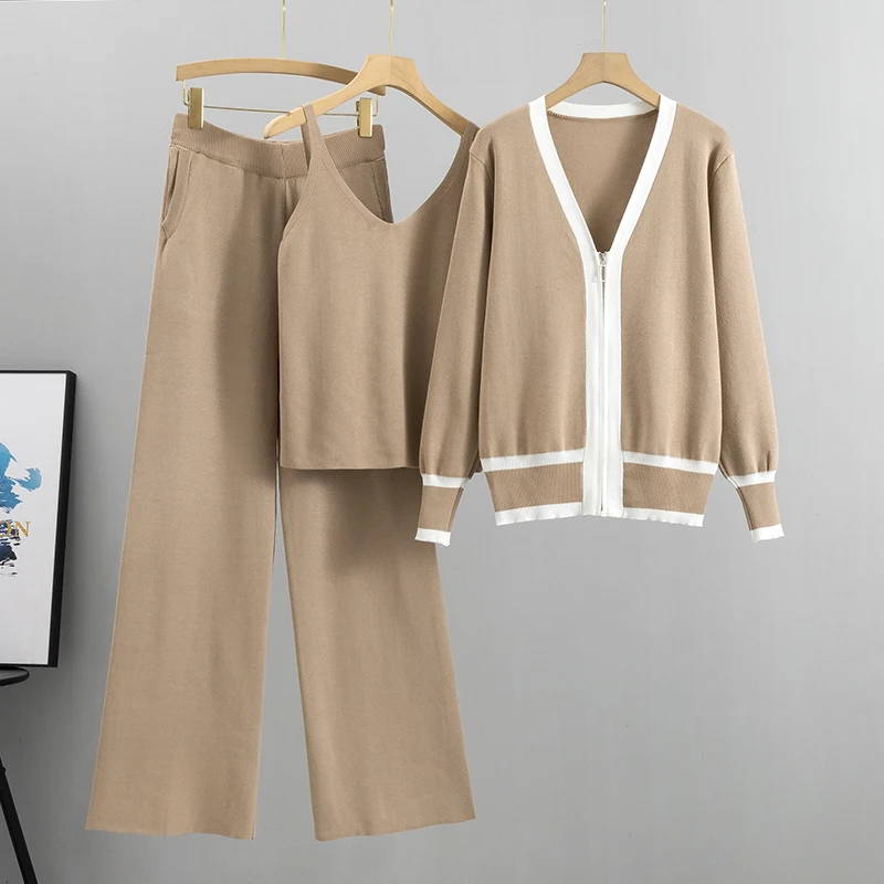 2023 New Fashion 3 Piece Set Women Sexy Vest + Long Sleeve Zipper Cardigan + Elastic Waist Pants Women's Tracksuit Knitted Suit
2023 New Fashion 3 Piece Set Women Sexy Vest + Long Sleeve Zipper Cardigan + Elastic Waist Pants Women's Tracksuit Knitted Suit