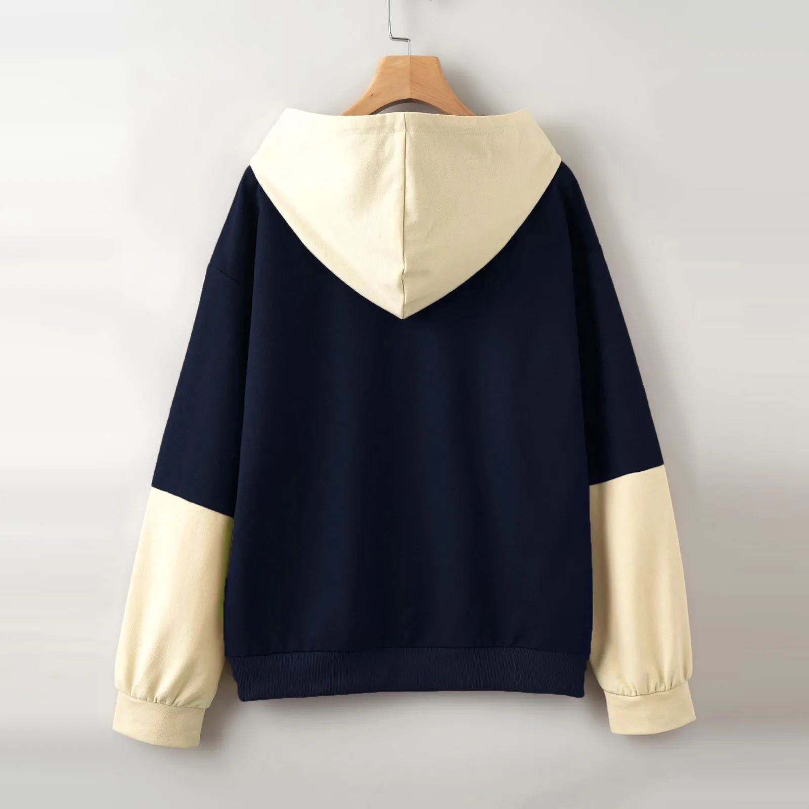 Women's Fashion Pockets Printed Sweatshirt Top Long Sleeve Drop Shoulder Soft Warm Top Colorblock Hoodie Blouses Women's Tops
Women's Fashion Pockets Printed Sweatshirt Top Long Sleeve Drop Shoulder Soft Warm Top Colorblock Hoodie Blouses Women's Tops